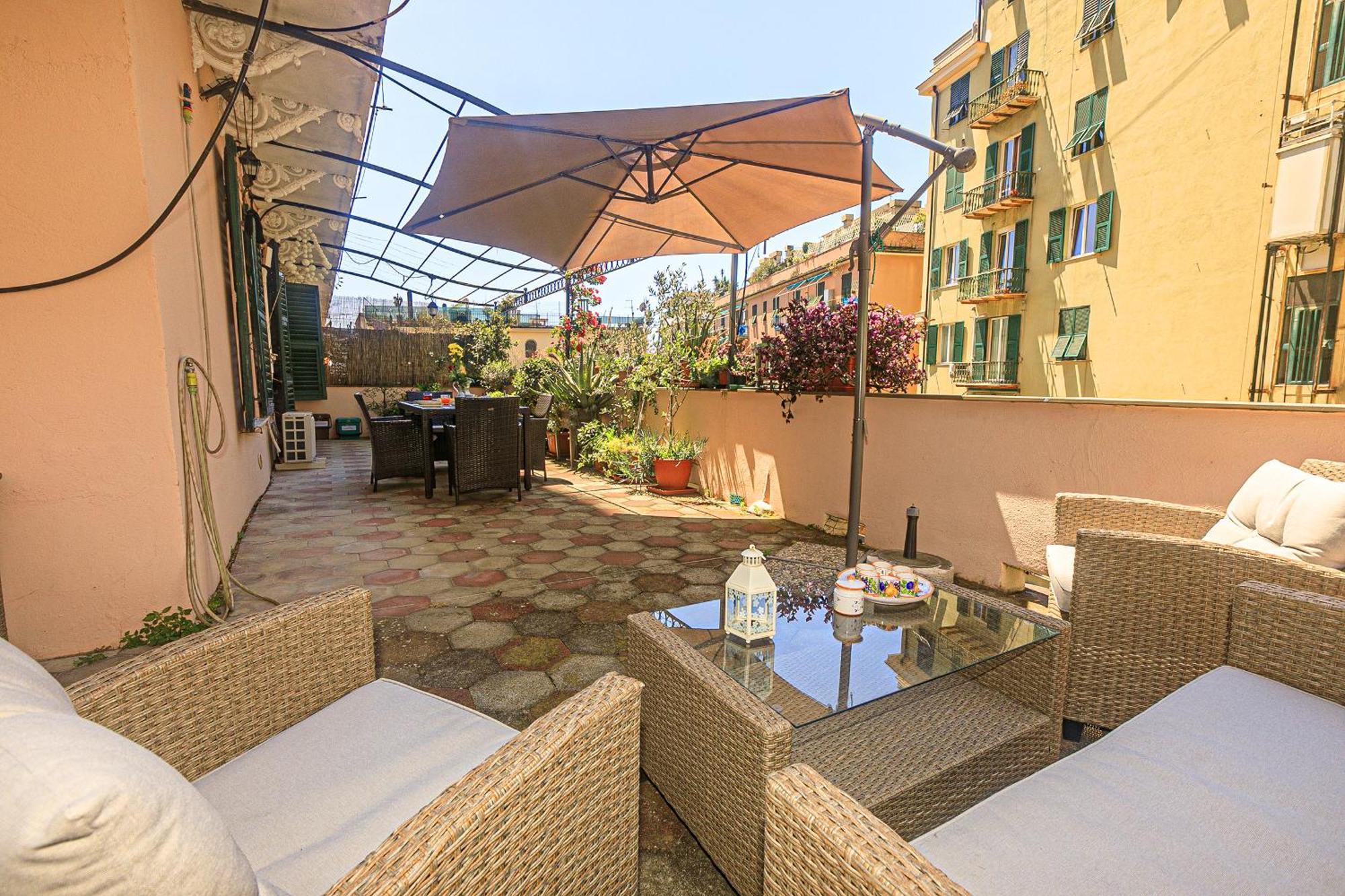 Sole, Terrazza, Centro Citta E Wi-Fi Veloce! Apartment Генуа Екстериор снимка