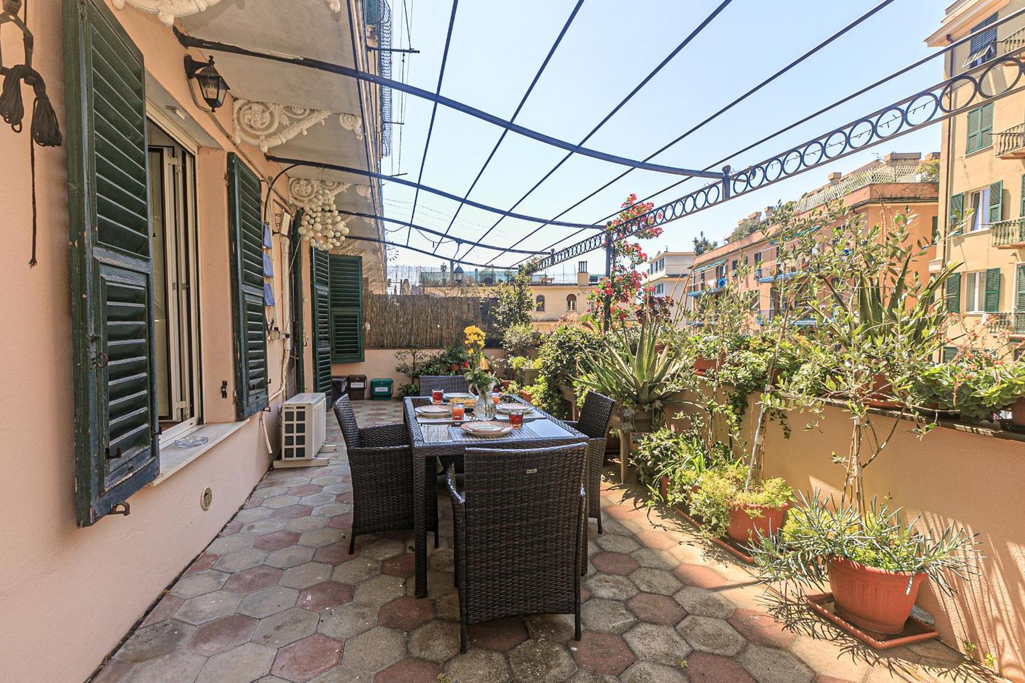 Sole, Terrazza, Centro Citta E Wi-Fi Veloce! Apartment Генуа Екстериор снимка