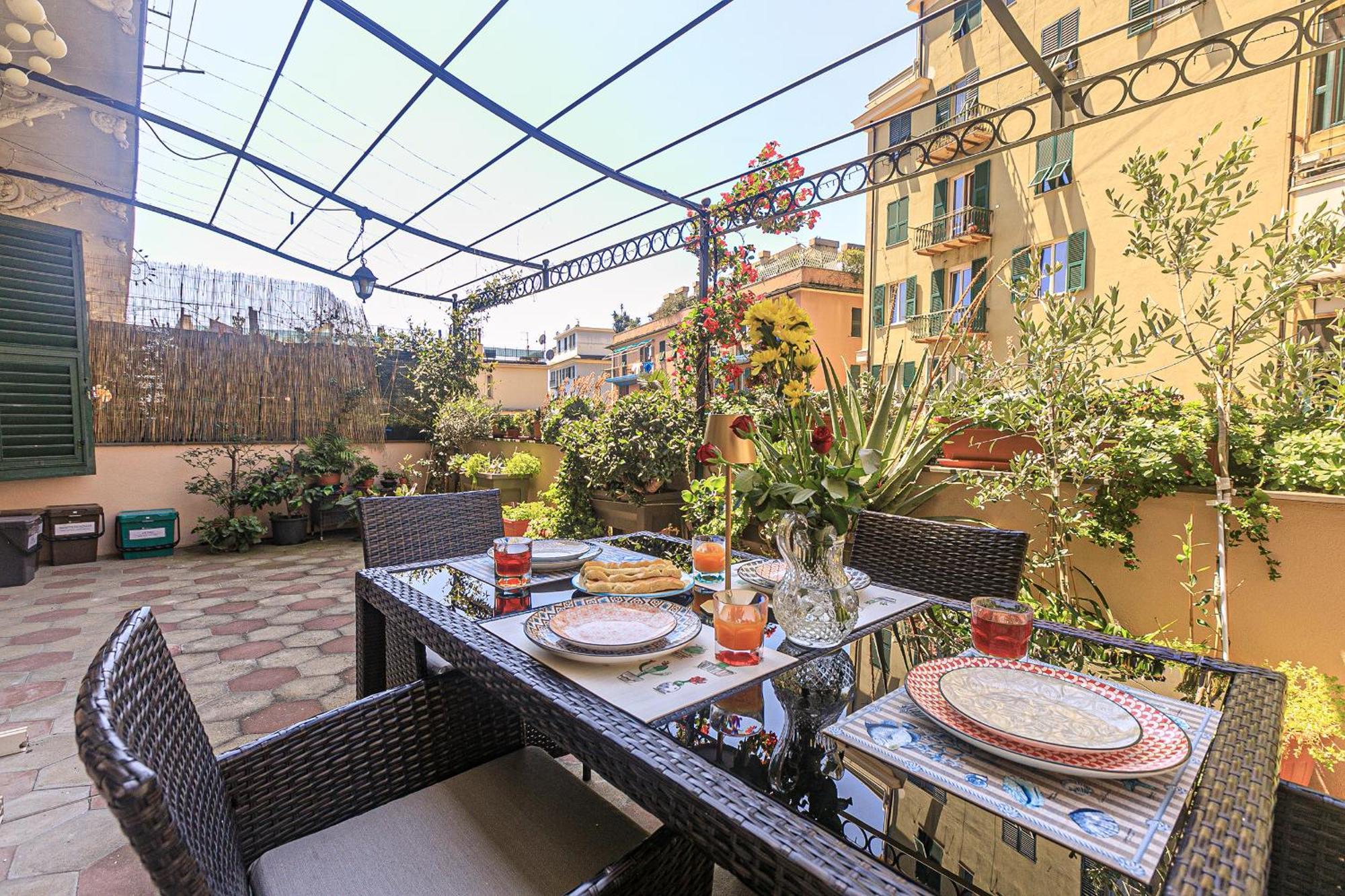 Sole, Terrazza, Centro Citta E Wi-Fi Veloce! Apartment Генуа Екстериор снимка